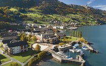 Hafen mit Gebäuden im Hintergrund | © Bergbahnen Flumserberg AG